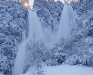 00111-26-snowy_waterfall_at_dawn.png