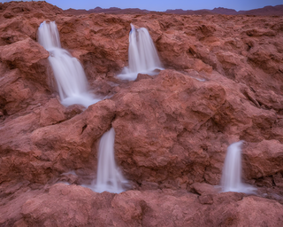 00131-30-waterfall_in_the_dessert_at_dawn.png