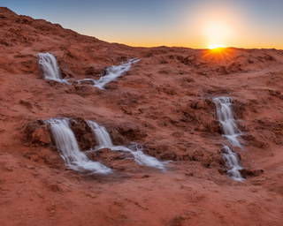 00154-37-waterfall_in_the_dessert_at_sunset.png