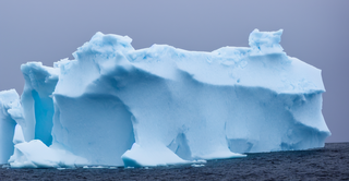 00194-33-viewing_an_iceberg_from_below.png